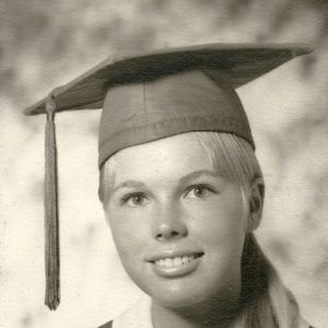 Meet your Posher, Delores